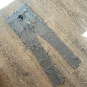 LULULEMON sweats size 4